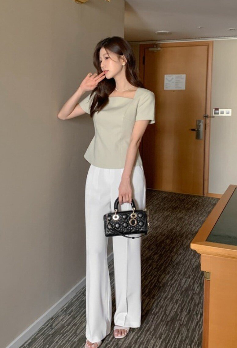 5 món &#34;cứu nguy&#34; mỗi sáng đi làm, mặc suốt tuần vẫn đẹp, đồng nghiệp ngỡ bạn đầu tư cả tủ đồ  - 10