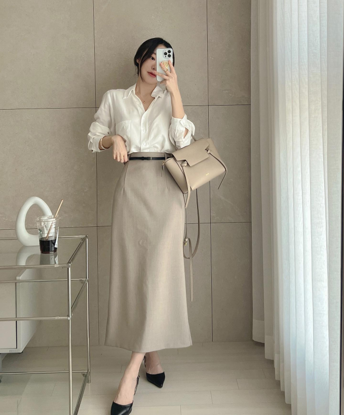 Chân váy dài từng bị chê "quê mùa", nay thành hot item mùa thu với 6 cách mix cực sang - 1