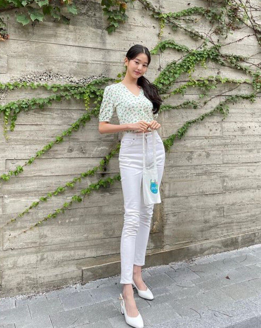 Bỏ sandal sang một bên, 4 kiểu giày này mới là &#34;chân ái&#34; của mọi quý cô: Vừa tiện lợi, mang đi đâu cũng xịn - 8