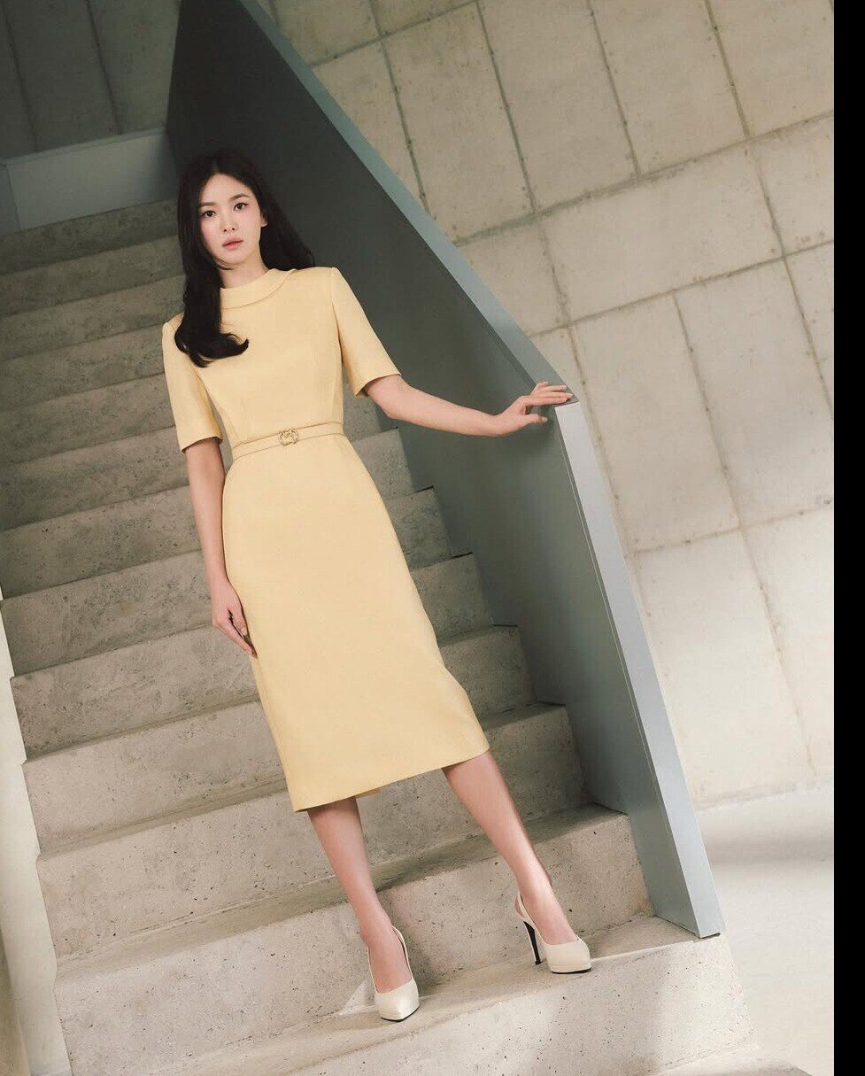 Song Hye Kyo không cao nhưng luôn ở trên đỉnh showbiz Hàn nhờ vào bí quyết chọn giày, tinh tế từ màu sắc đến kiểu dáng - 7