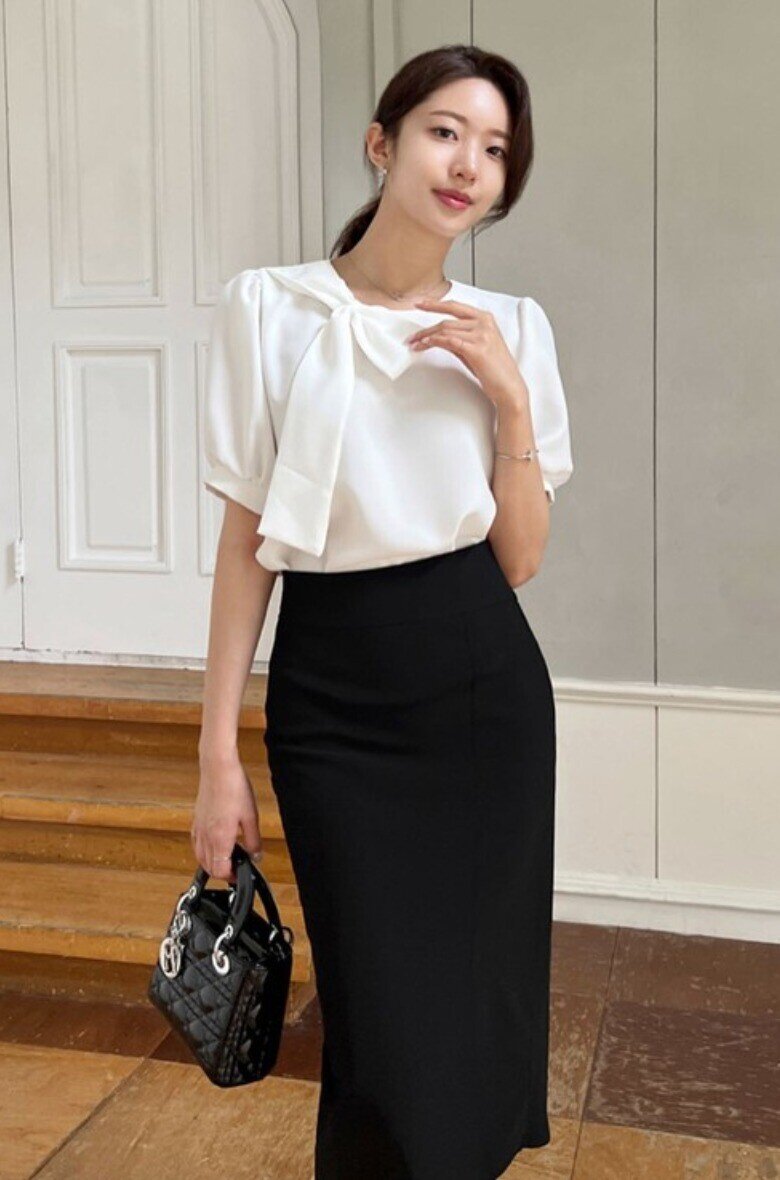 5 món &#34;cứu nguy&#34; mỗi sáng đi làm, mặc suốt tuần vẫn đẹp, đồng nghiệp ngỡ bạn đầu tư cả tủ đồ  - 3