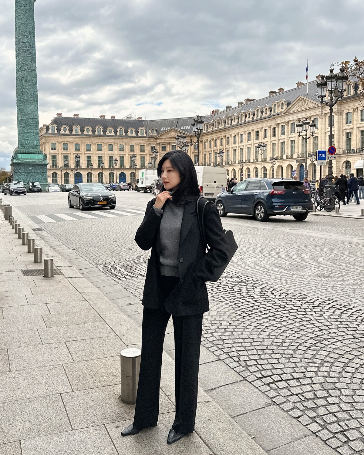 Quần âu ống rộng mặc xoay vòng cả tuần vẫn đẹp mê, bí quyết nằm ở 4 công thức này - 9