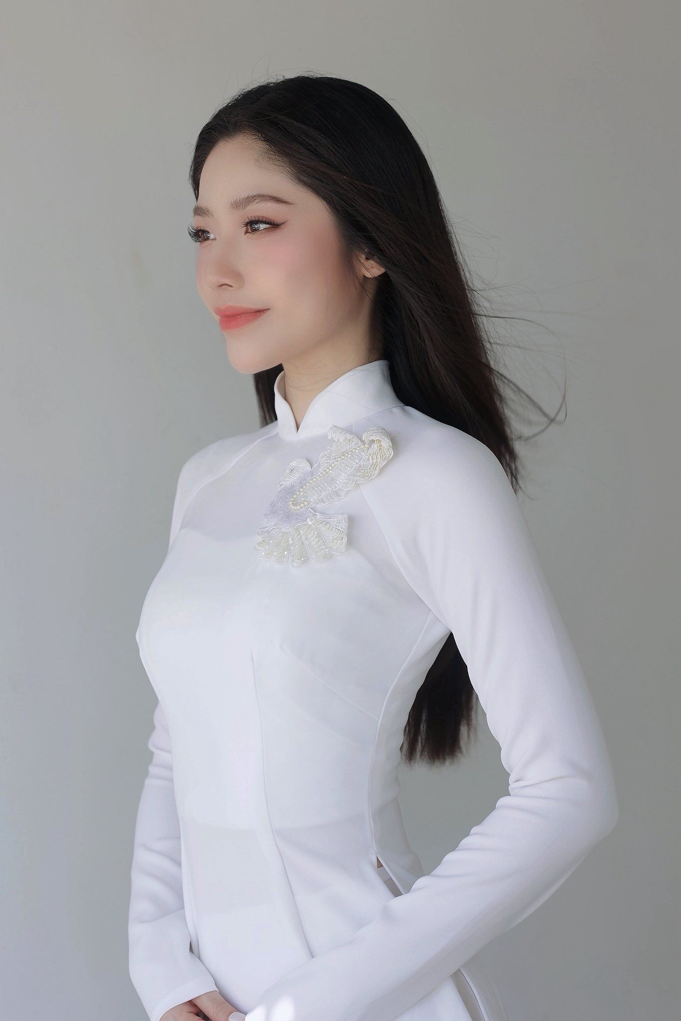 Cô gái 2K2 vừa đăng quang Hoa hậu Đại dương Việt Nam: Biết nói 4 thứ tiếng, nhan sắc đời thường gây chú ý  - 6
