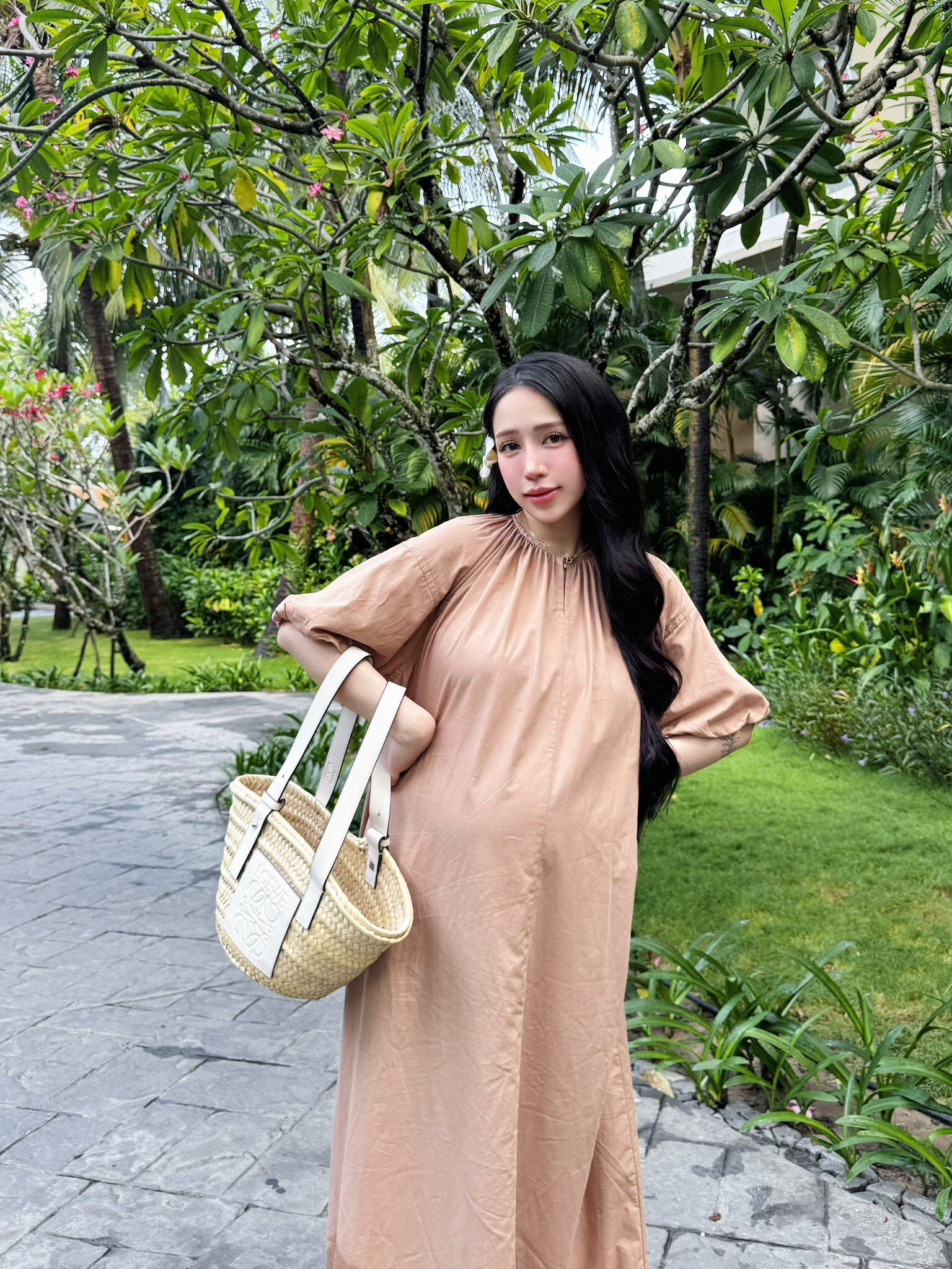 Hai ái nữ nhà đại gia có khối tài sản nghìn tỷ: Joyce Phạm càng sinh càng đẹp, em gái kín tiếng mê mặc xuyên thấu - 9