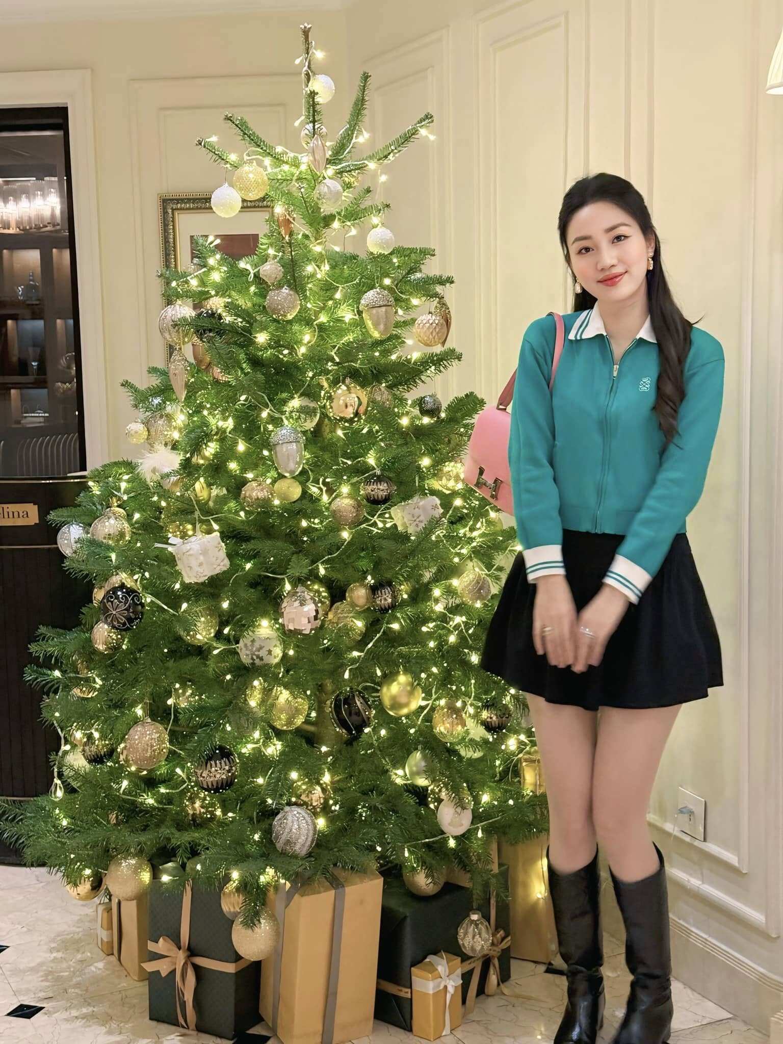 Á hậu Việt từ chối thi quốc tế rồi lấy chồng đại gia, giờ sống sung túc như &#34;bà hoàng&#34;, xài đồ hiệu không ngơi tay - 9