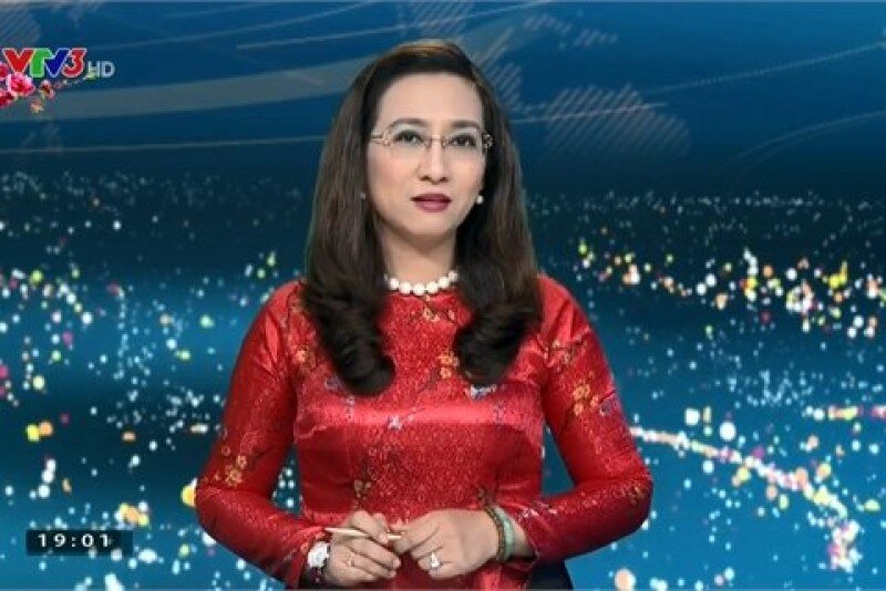 Nhan sắc 3 nữ BTV được gọi &#34;Tam ca 3A&#34; từng dẫn Thời sự 19h, sau khi rời chương trình giờ ra sao? - 4