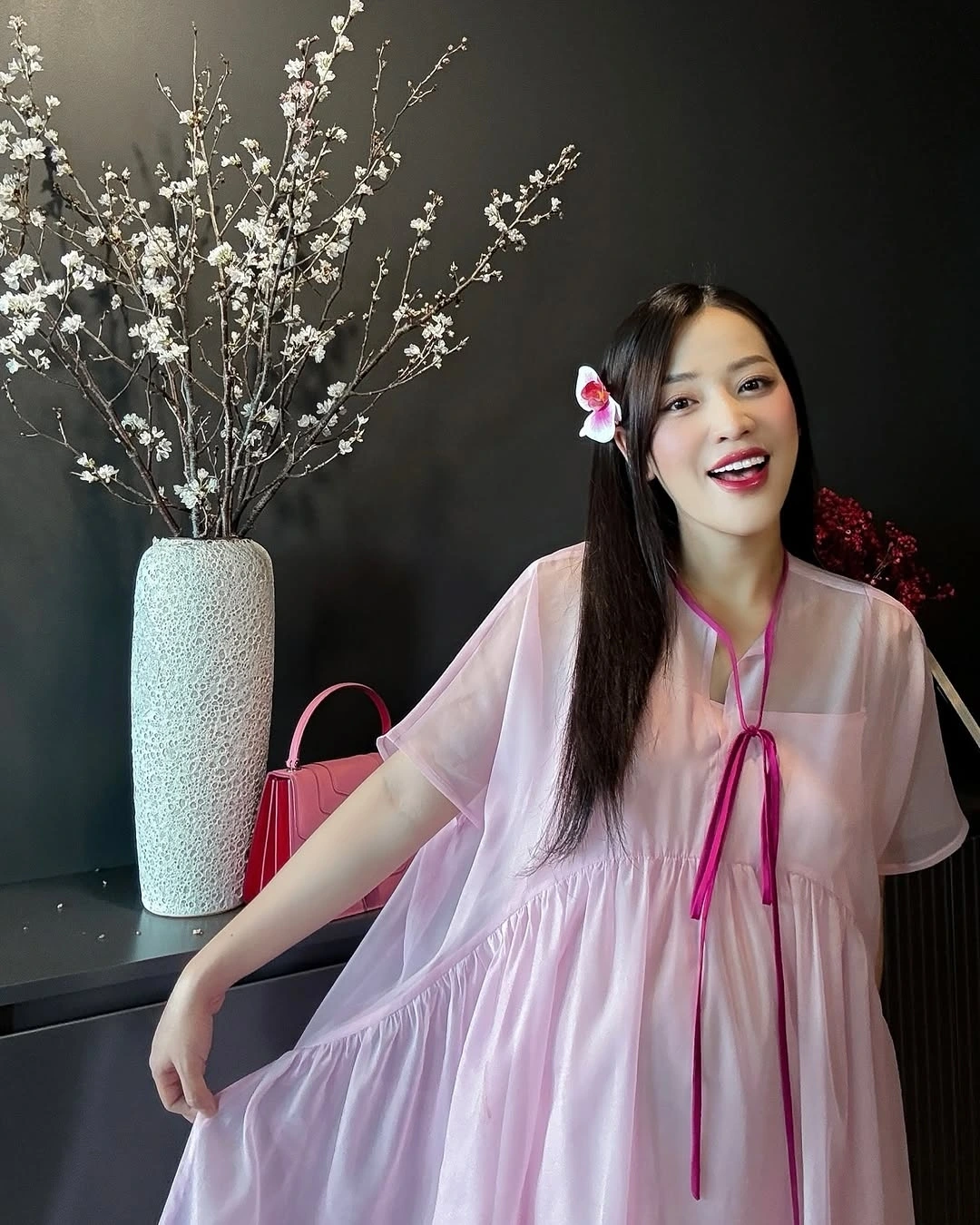 Giảm 16kg sau sinh, mỹ nhân có vòng 1 đẹp nhất làng hài hiếm hoi mặc bikini để lộ vóc dáng thực - 7