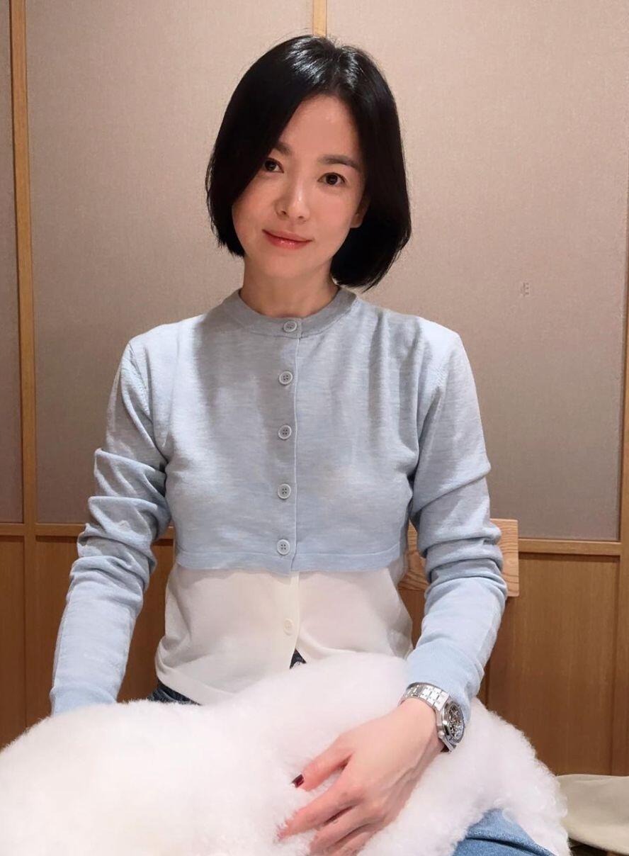 Học ngay 3 “vũ khí thời trang” của Song Hye Kyo giúp phụ nữ tuổi 40 nâng tầm phong cách và khí chất chỉ trong tích tắc - 10