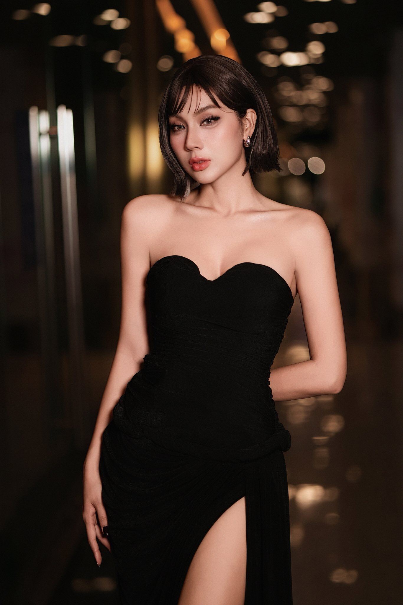 Hotgirl Tuyệt tình cốc xưa mặc &#34;mát mẻ&#34;, U40 làm mẹ đơn thân quyến rũ, thay đổi phong cách khác trước hoàn toàn - 9
