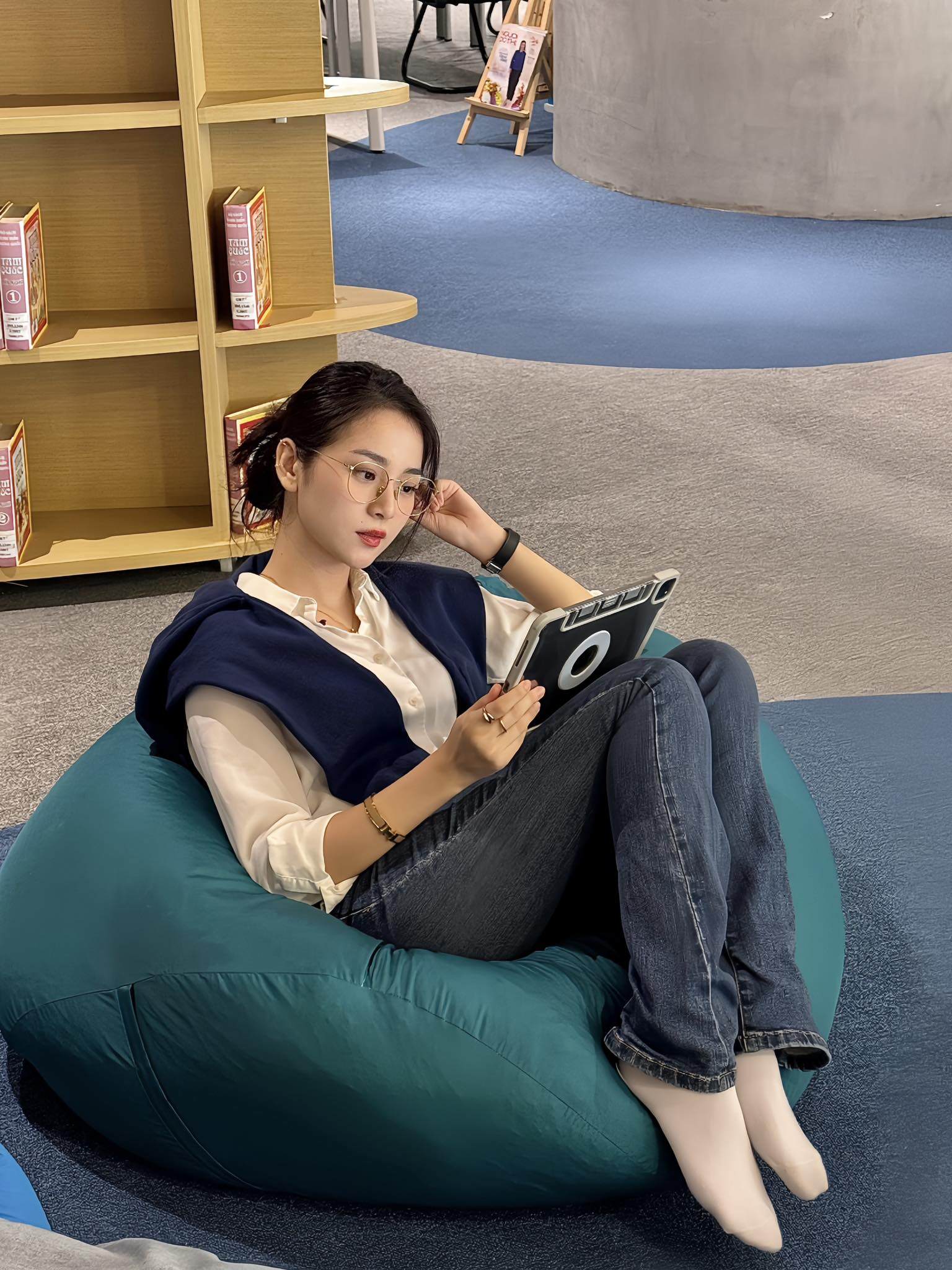 &#34;Bản sao Angela Phương Trinh&#34; 15 tuổi nổi tiếng khắp nước, dậy thì thành công với nhan sắc tinh hoa hội tụ của loạt mỹ nhân - 15