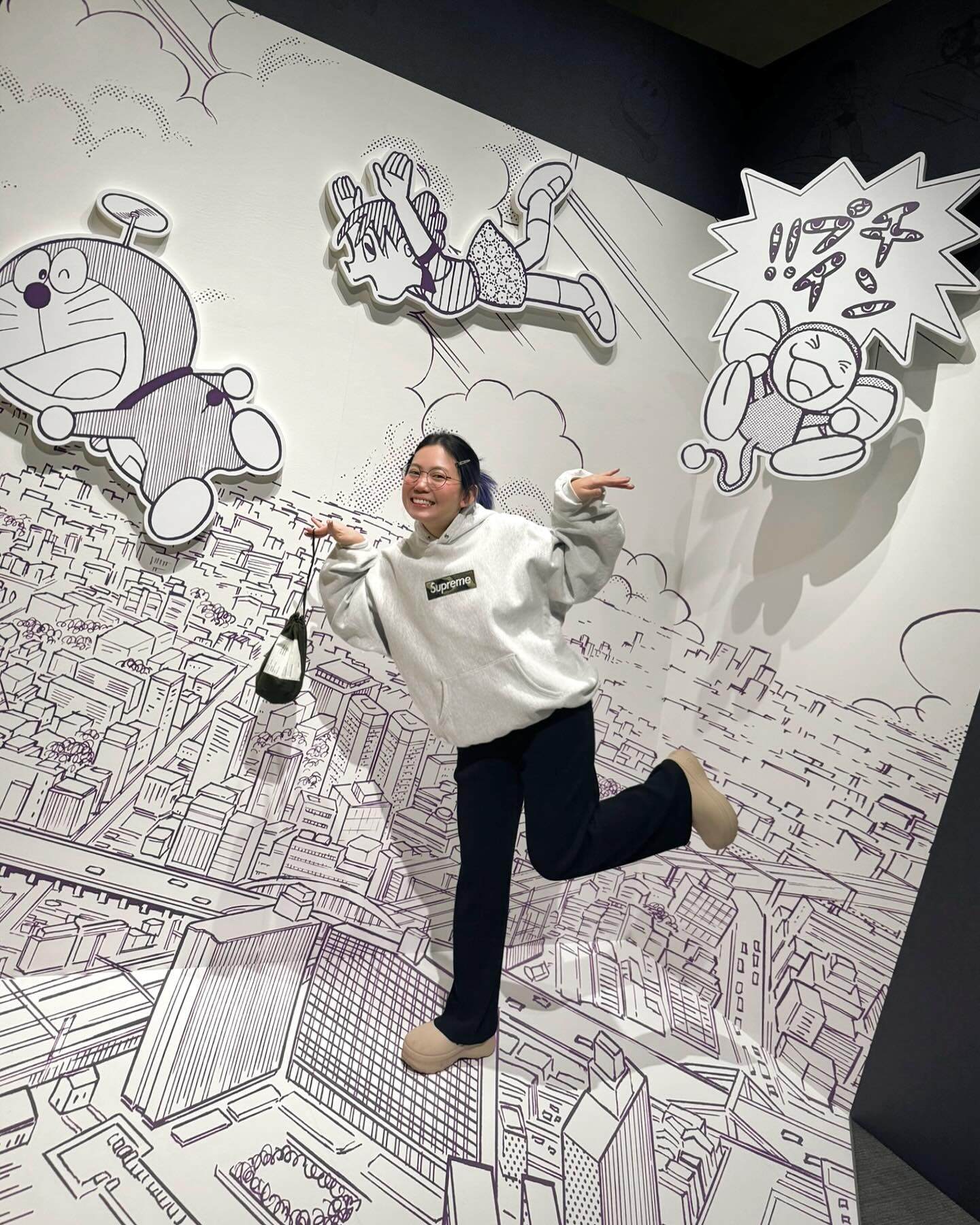 Nữ cơ phó U30 đốn tim với gương mặt &#34;búng ra sữa&#34;, ăn mặc dễ thương như nữ sinh khác hẳn khi mặc đồng phục bay - 10