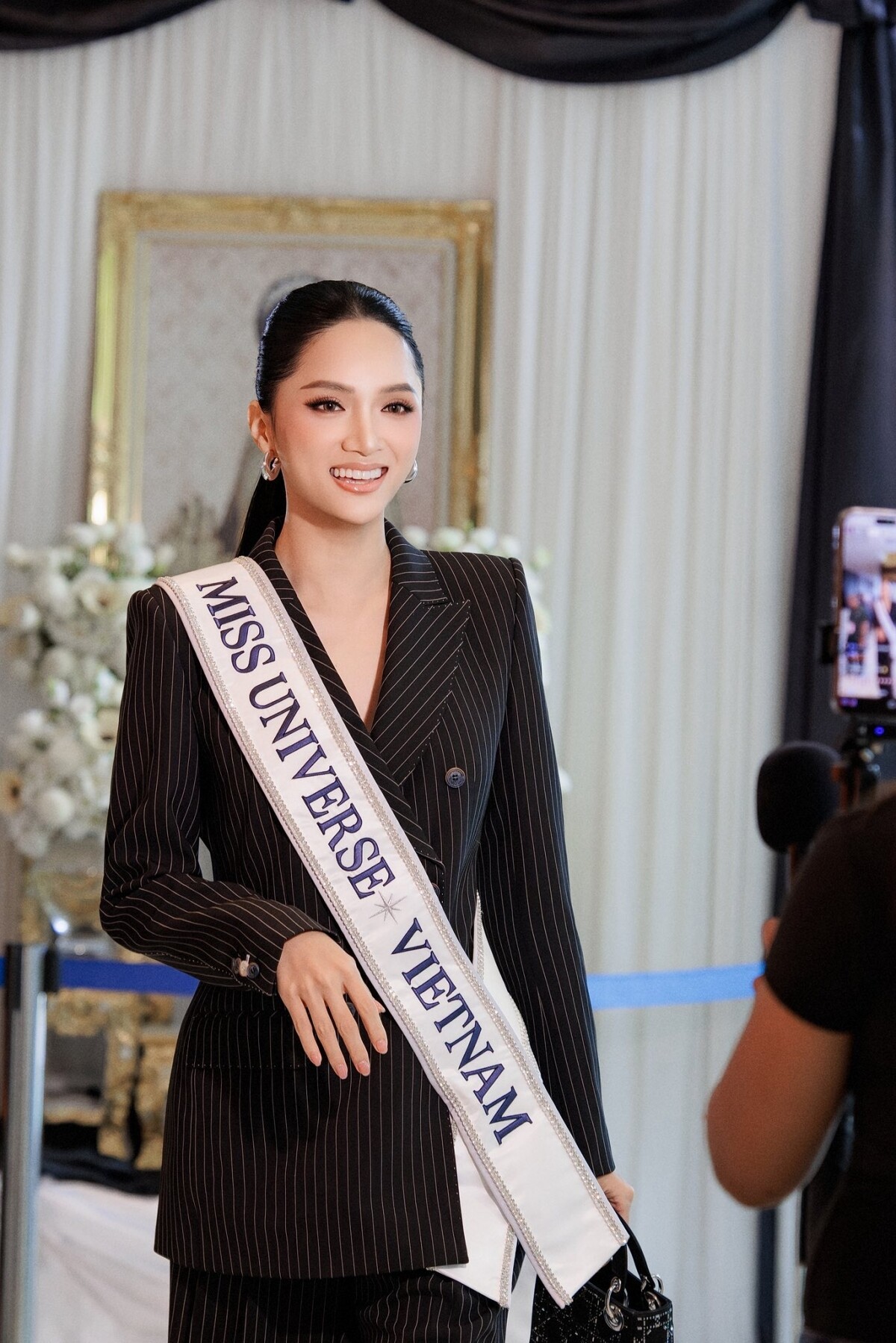 Trực tiếp chung kết Miss Universe 2025: Dàn sao sang Thái cổ vũ Hương Giang, liệu mỹ nhân Việt có tạo ra kỳ tích? - 6