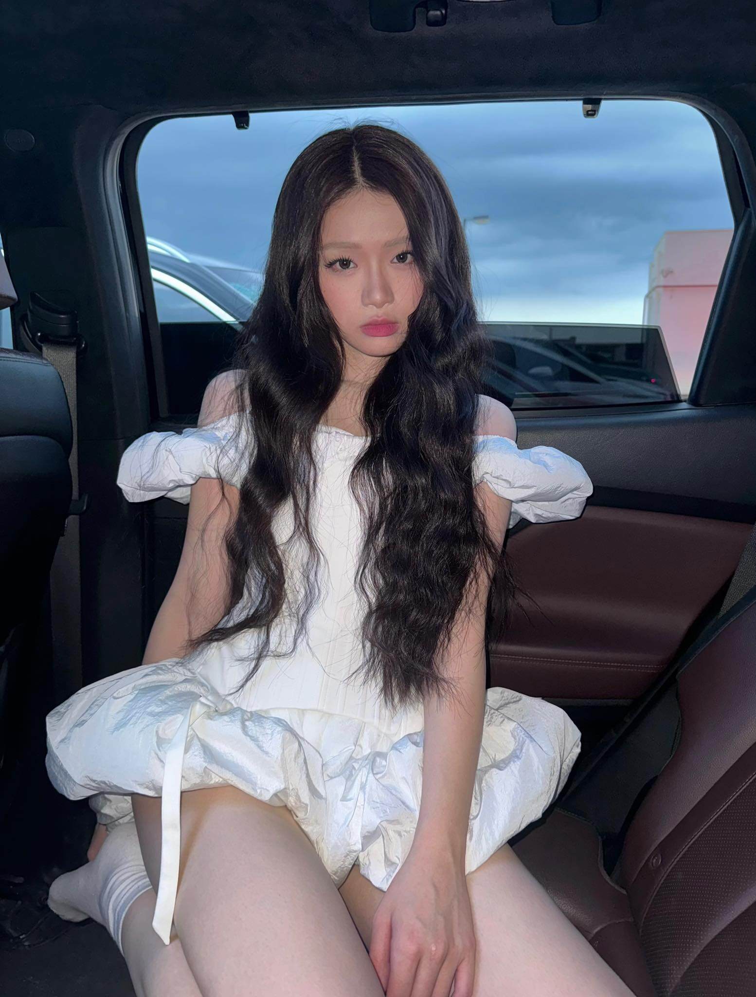 Gái xinh Hà Nội từng lọt top tìm kiếm Google lộ ảnh hẹn hò ở Pháp: 16 tuổi bị chê "chín ép", nay thay đổi khó tin - 13