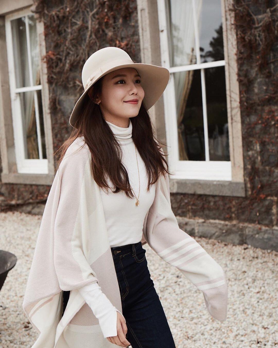 Tủ quần áo toàn đồ bình dân nhưng ai gặp cũng tưởng tôi con nhà giàu nhờ tuân theo 4 quy tắc mặc đồ trông sang - 1