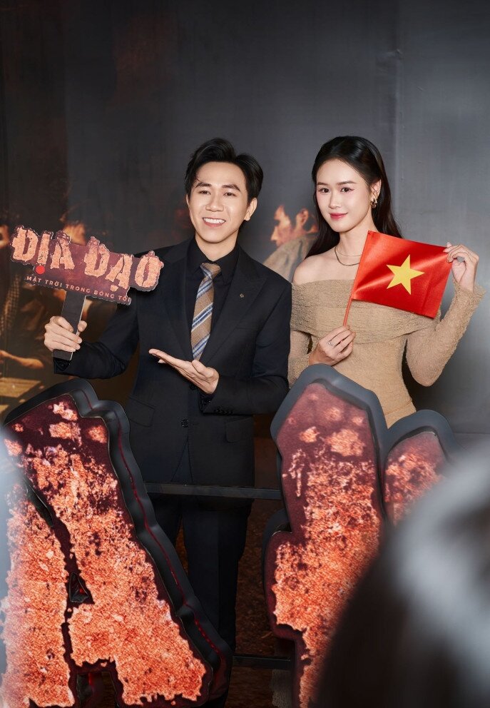 Bạn thân Trấn Thành thắng đời 1-0 khi cưới cô vợ kém 12 tuổi đẹp "chấp" cả hoa hậu, cân cả kiểu đầm kén người mặc - 12