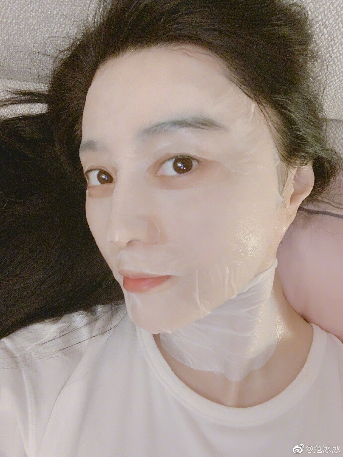 Bí quyết đắp mặt nạ của dàn sao có làn da đẹp nhất showbiz: Toàn mẹo đơn giản nhưng trẻ hóa bất ngờ - 5
