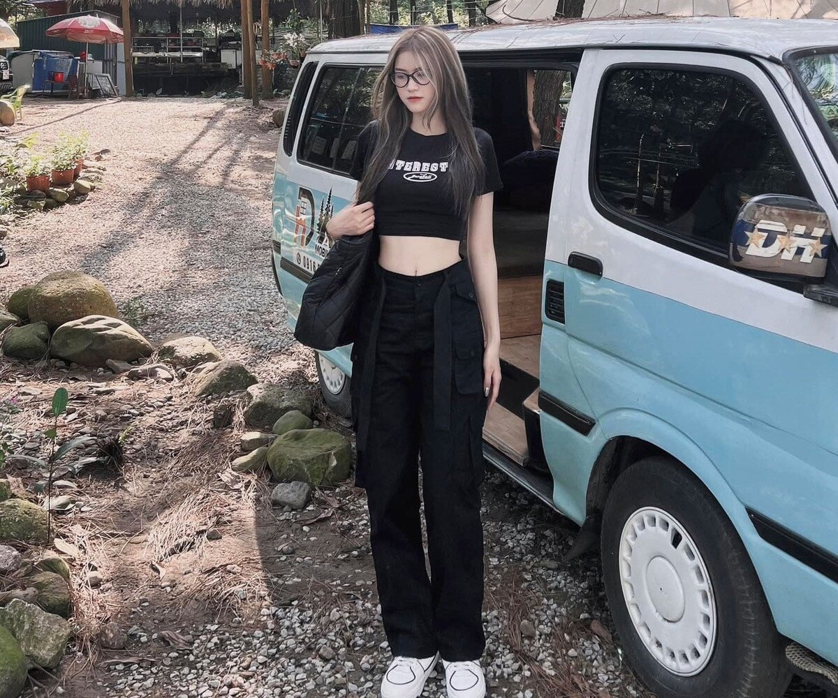 "Hoa khôi đấu kiếm" được ví như bản sao của Hoa hậu Đỗ Thị Hà, sở hữu "cặp kiếm Nhật" thon dài đẹp hút hồn - 13