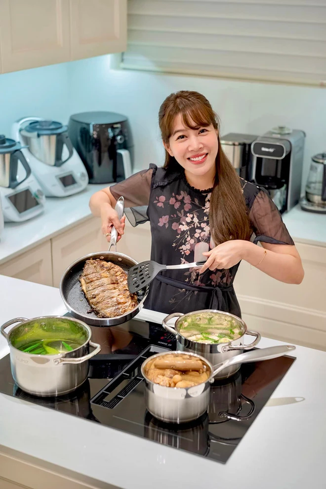 Nước ép xanh ai uống cũng nhăn mặt giúp da đẹp mịn màng được MC &#34;giàu ngầm&#34; của VTV ưa chuộng gần 10 năm - 5