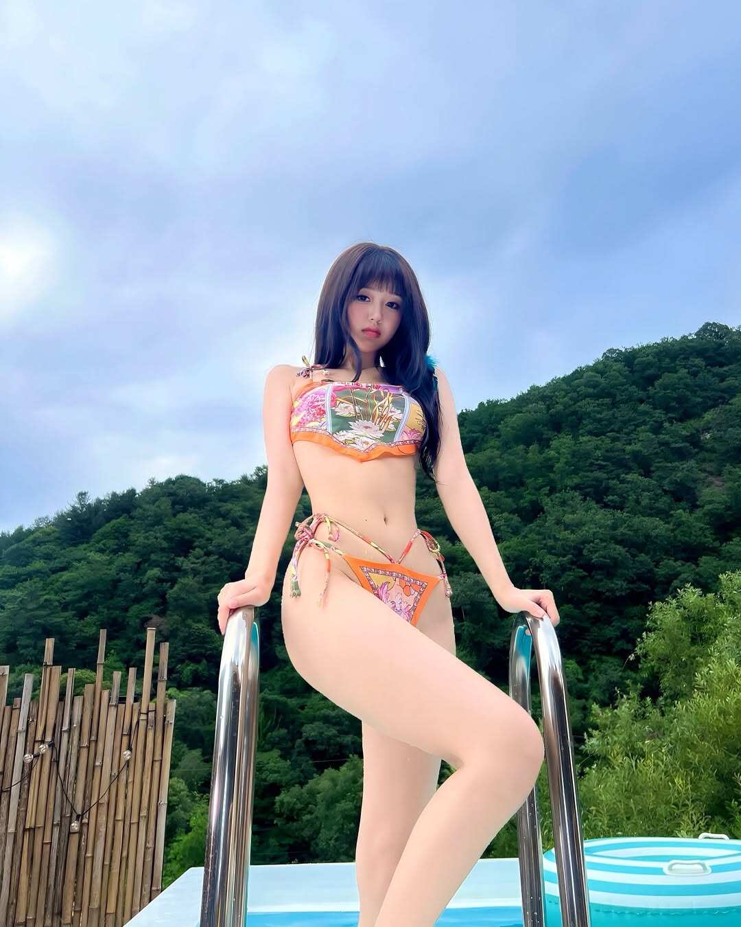 Mỹ nhân đăng quang Hoa hậu khi mới 17 tuổi: Nhan sắc như &#34;búp bê sống&#34;, đời thường ăn diện như &#34;sách mẫu&#34; - 6