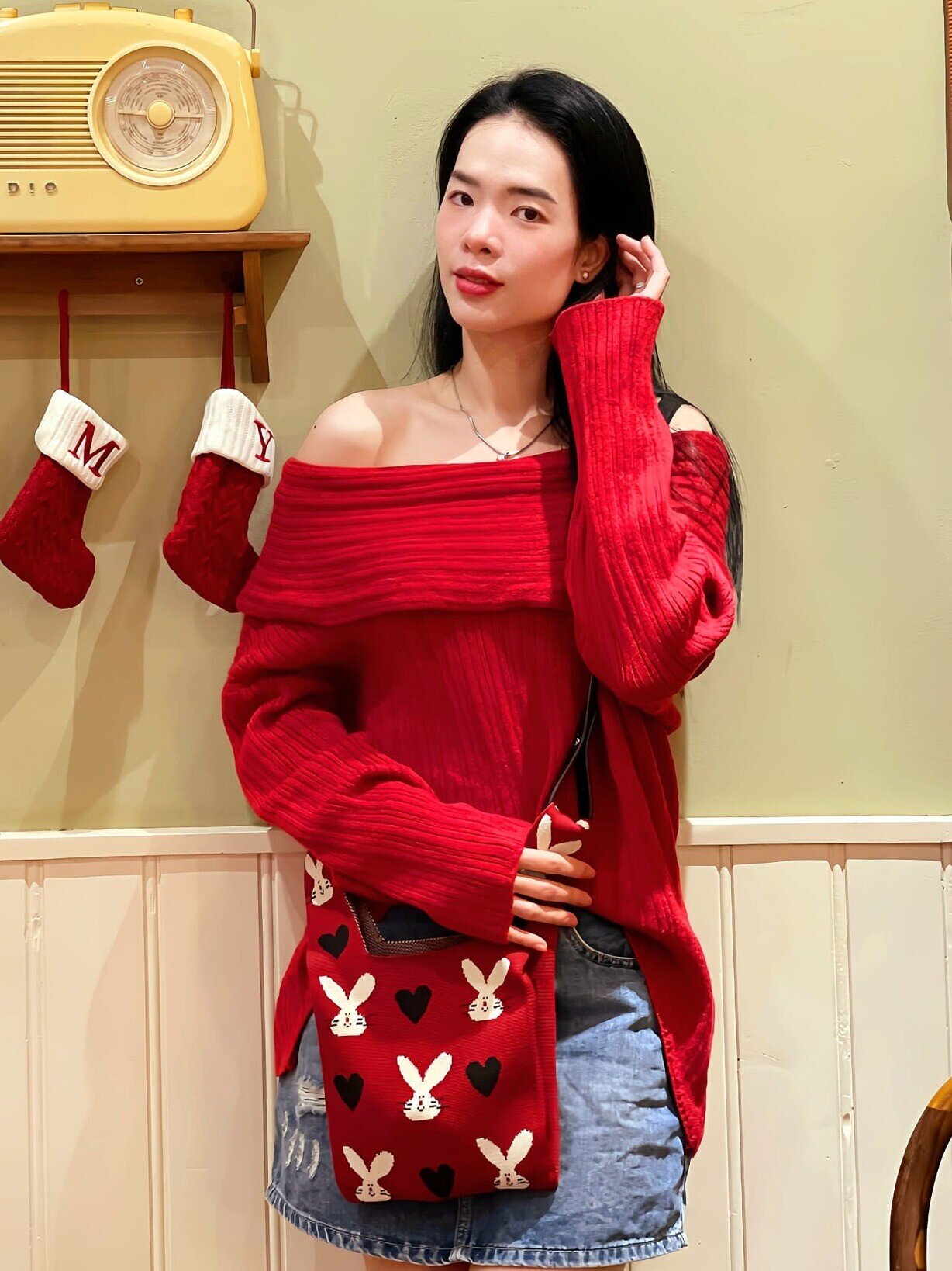 &#34;Hoa khôi bóng chuyền&#34; cầm cờ cho đoàn Việt Nam tại SEA Games 33: Cao 1m80, ngỡ ngàng nhan sắc đời thường - 5