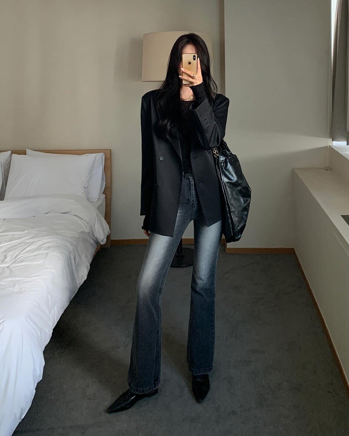 Gái Hàn mặc đơn giản mà vẫn &#34;chanh sả&#34; như dát đồ hiệu, thì ra là nhờ có 5 món đồ này - 3