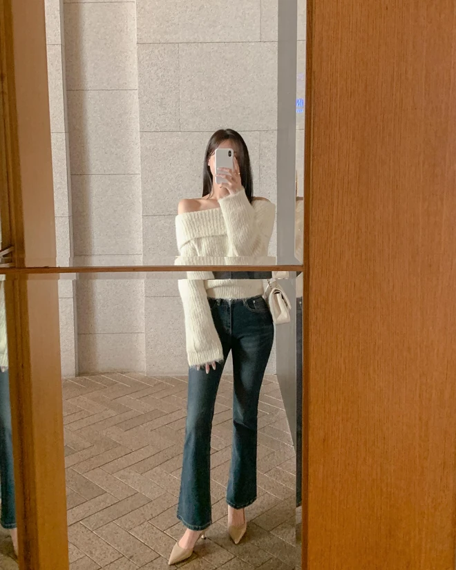 Chị em sau 35 tuổi nhất định phải có 5 đôi giày này trong tủ đồ, diện mùa nào cũng hợp mà nhìn trẻ hơn tuổi - 10