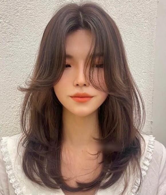 Để kiểu tóc mái này, mặt tròn cũng hóa V-line: Che khuyết điểm khéo mà vẫn đẹp tự nhiên - 11