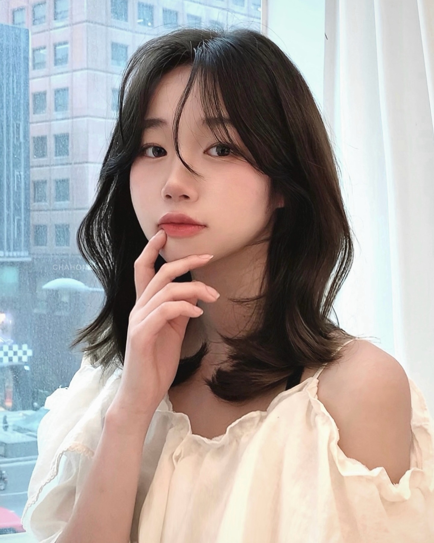 Chị em công sở muốn thành mỹ nhân chốn văn phòng, phải kết thân với 5 kiểu tóc: Vừa gọn mặt lại ít tốn công chăm - 10