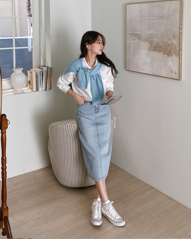 Phụ nữ U40 muốn &#34;cưa sừng làm nghé&#34; phải có 4 kiểu giày này trong tủ đồ: Diện đồ nào cũng sang, trẻ ra hơn vài tuổi - 17