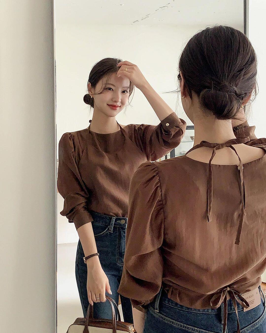 Phụ nữ U35 chuộng 5 kiểu áo này nhất khi trời lạnh, diện vào vừa tôn dáng lại giữ ấm cực tốt - 20