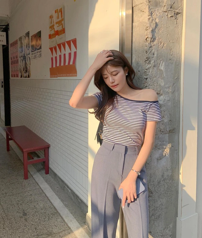 Sọc kẻ bất ngờ được săn đón vào mùa thu, nàng muốn mặc đẹp nhất định phải có 3 món này trong tủ quần áo - 3