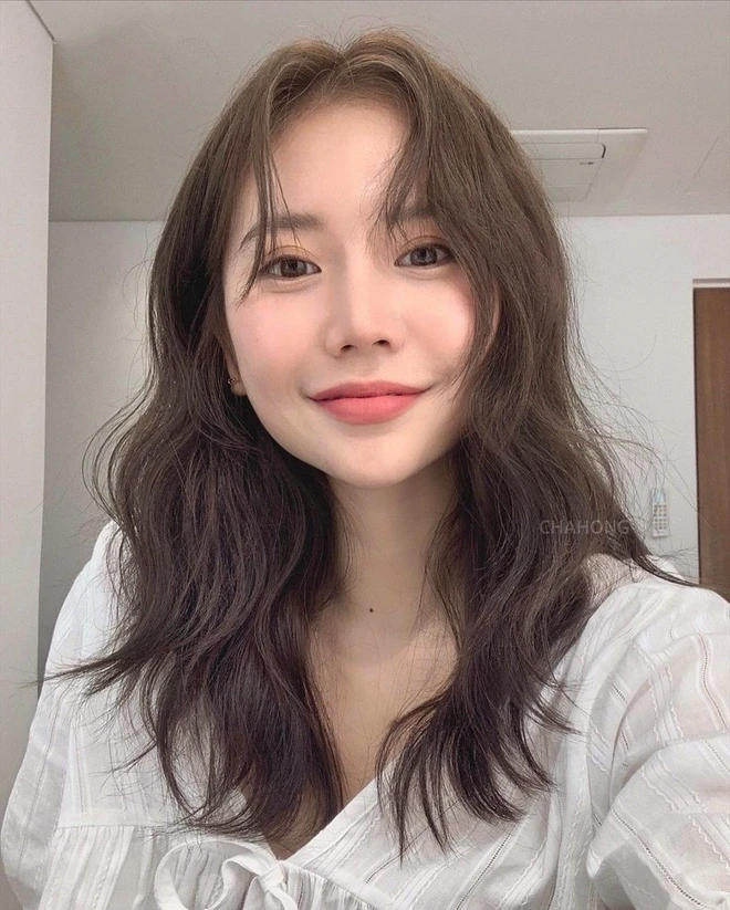 Nàng bánh bèo thích mặc váy vóc điệu đà, chăm &#34;kết thân&#34; với 5 kiểu tóc này: Vừa xinh xắn lại &#34;chanh sả&#34; như con nhà giàu - 3