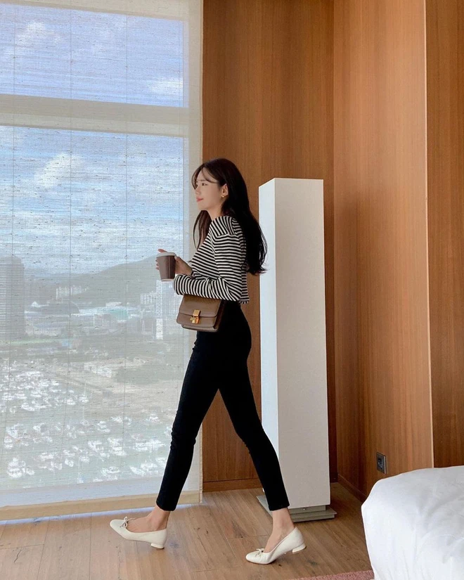 Phụ nữ U40 muốn &#34;cưa sừng làm nghé&#34; phải có 4 kiểu giày này trong tủ đồ: Diện đồ nào cũng sang, trẻ ra hơn vài tuổi - 8