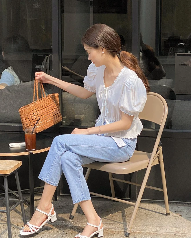 Nàng công sở mùa đông yêu thích 5 kiểu phối này, dễ áp dụng mà sang chảnh ngút trời - 4