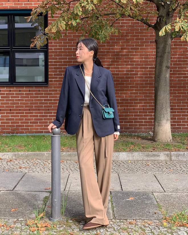 5 công thức phối đồ ấm áp, thanh lịch giúp nàng công sở mặc đẹp suốt mùa lạnh - 4