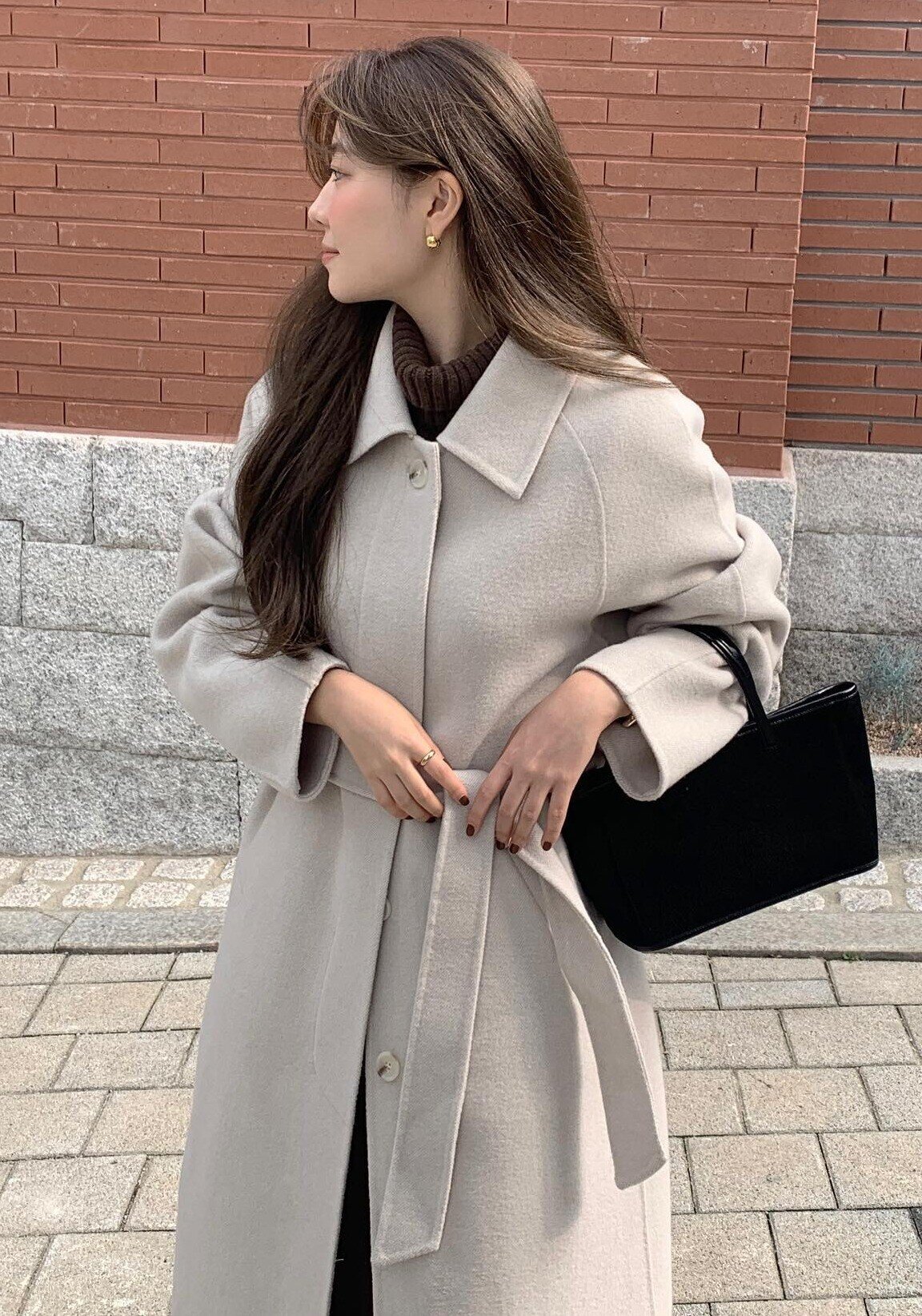 Mùa đông thích diện áo khoác dáng dài nhưng khiến chị em trông &#34;có một khúc&#34;, đó là do quên 4 nguyên tắc này - 4