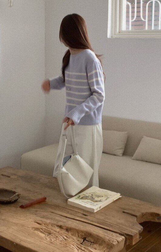 Áo len là item được săn lùng mỗi mùa đông, có 5 kiểu này trong tủ là tha hồ phối đẹp, mặc ngày nào cũng chuẩn - 11