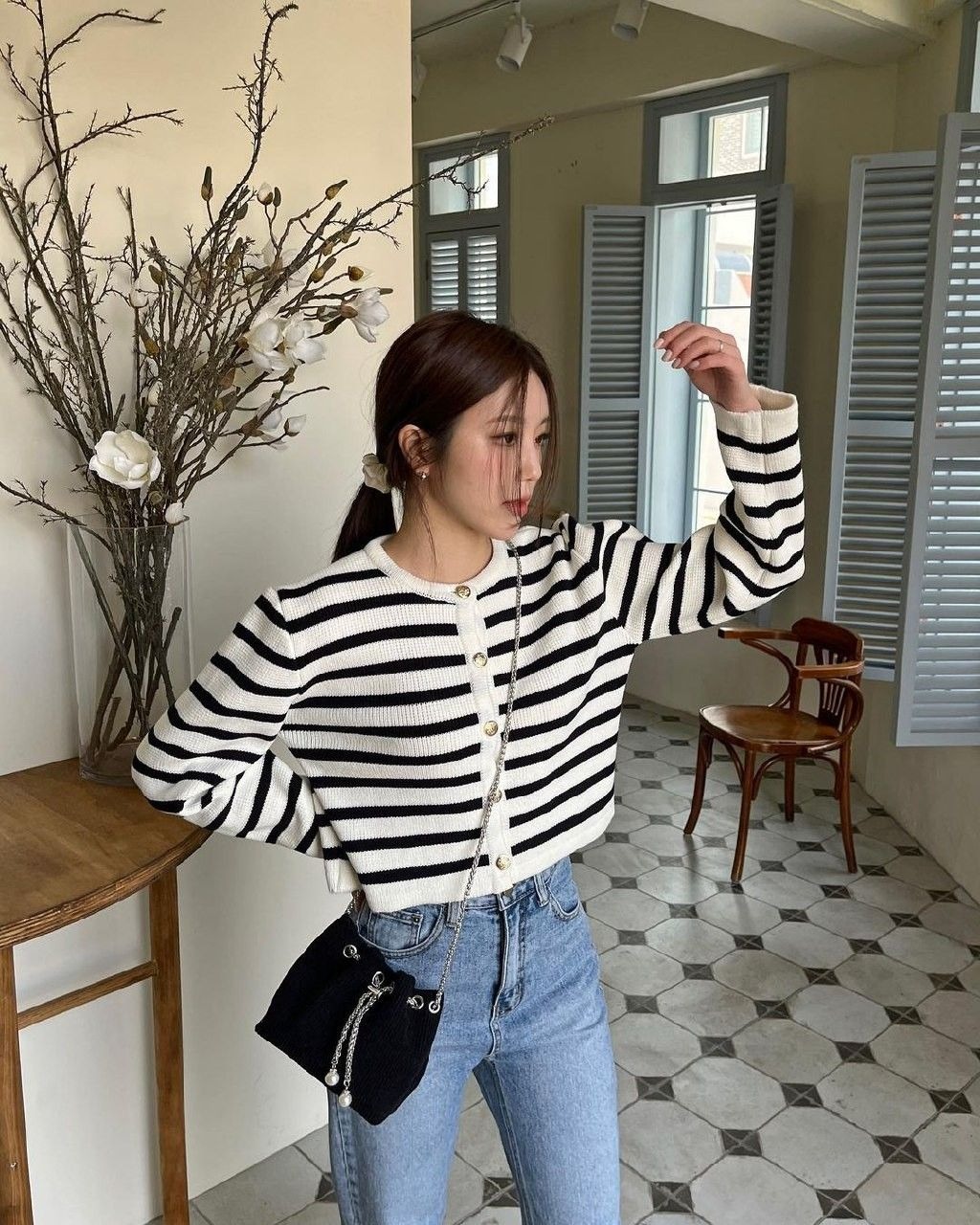 Sọc kẻ bất ngờ được săn đón vào mùa thu, nàng muốn mặc đẹp nhất định phải có 3 món này trong tủ quần áo - 6