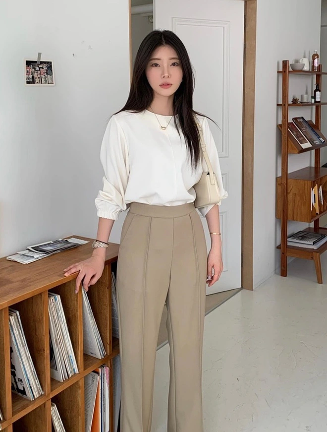 Màu quần trẻ hơn quần đen, sang hơn quần trắng, phối với 4 kiểu áo này là chuẩn "tinh hoa hội tụ" - 6