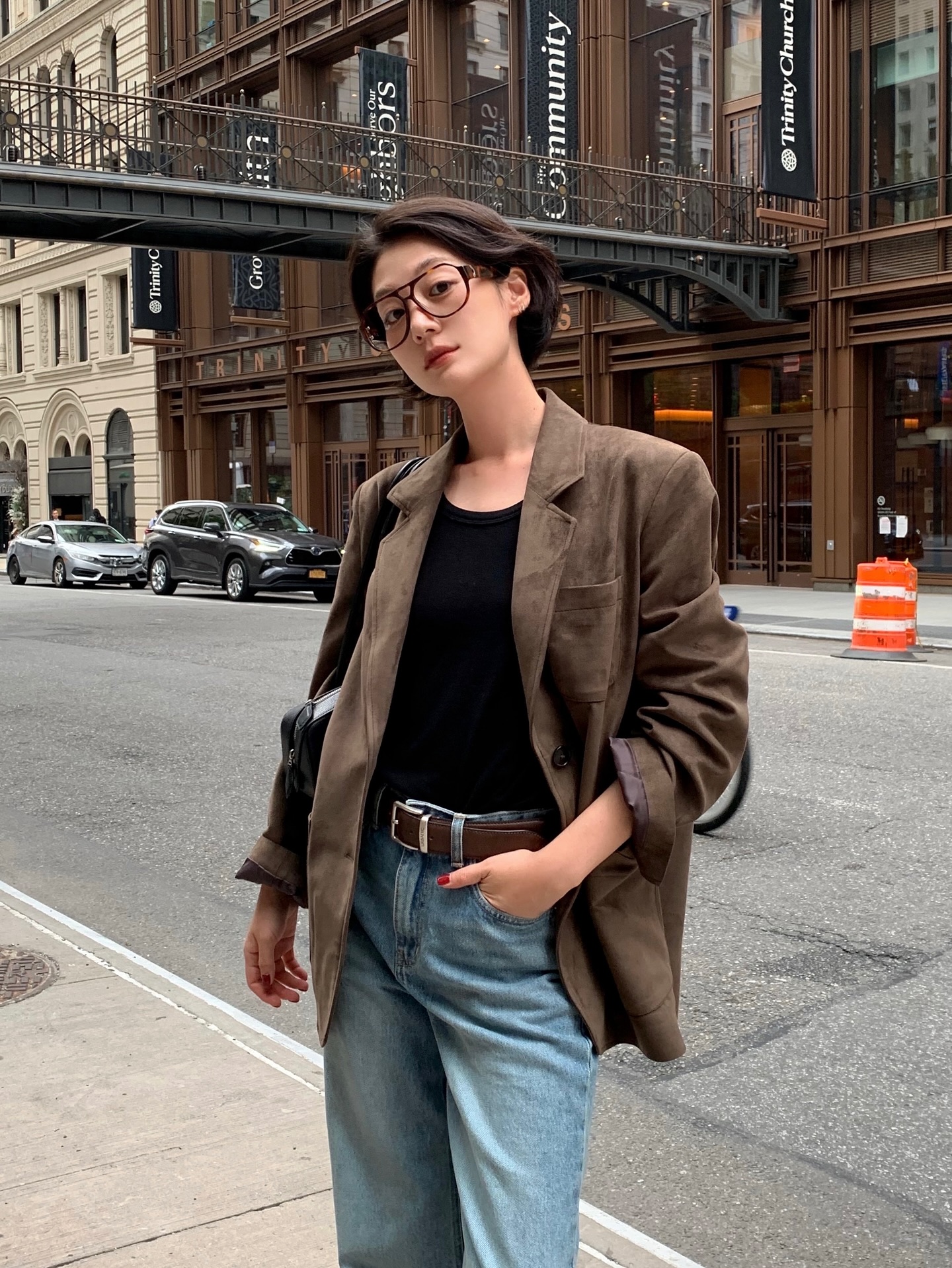 Blazer thường bị &#34;thất sủng&#34; vào mùa đông, ai ngờ mix với 4 món này lại &#34;cứu nguy&#34; cực đỉnh! - 6