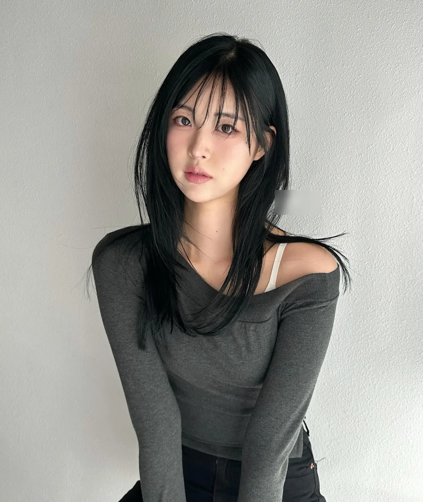 Nàng công sở muốn "trẻ sang" nên thử 4 kiểu layer này: Tôn mặt nhỏ gọn, che khuyết điểm cực khéo! - 6