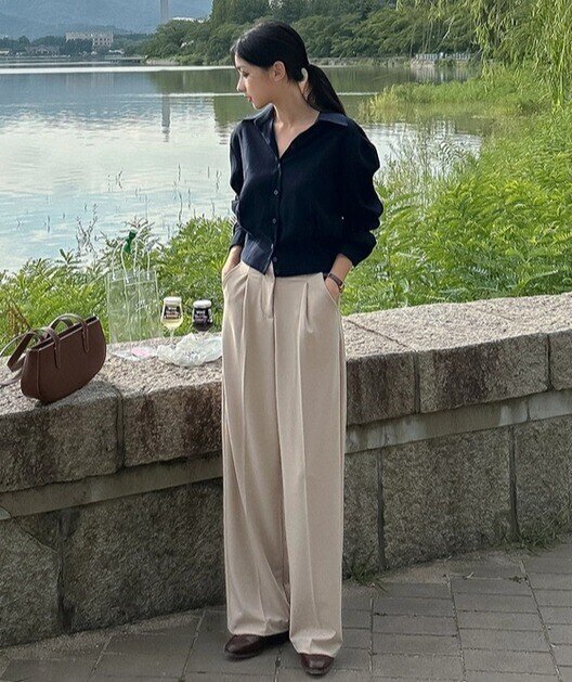 Diện quần ống rộng đúng điệu với 4 kiểu áo: Vừa tôn dáng lại sang - xịn hết cỡ! - 5