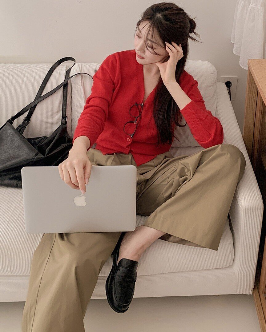 5 kiểu giày là &#34;chân ái&#34; cho mọi độ tuổi, mặc gì cũng sang mà vẫn thoải mái cả ngày - 3