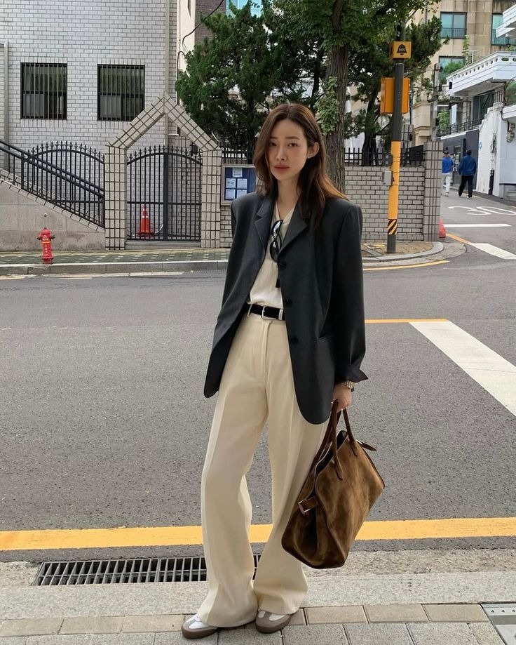 Nàng công sở mùa đông yêu thích 5 kiểu phối này, dễ áp dụng mà sang chảnh ngút trời - 8