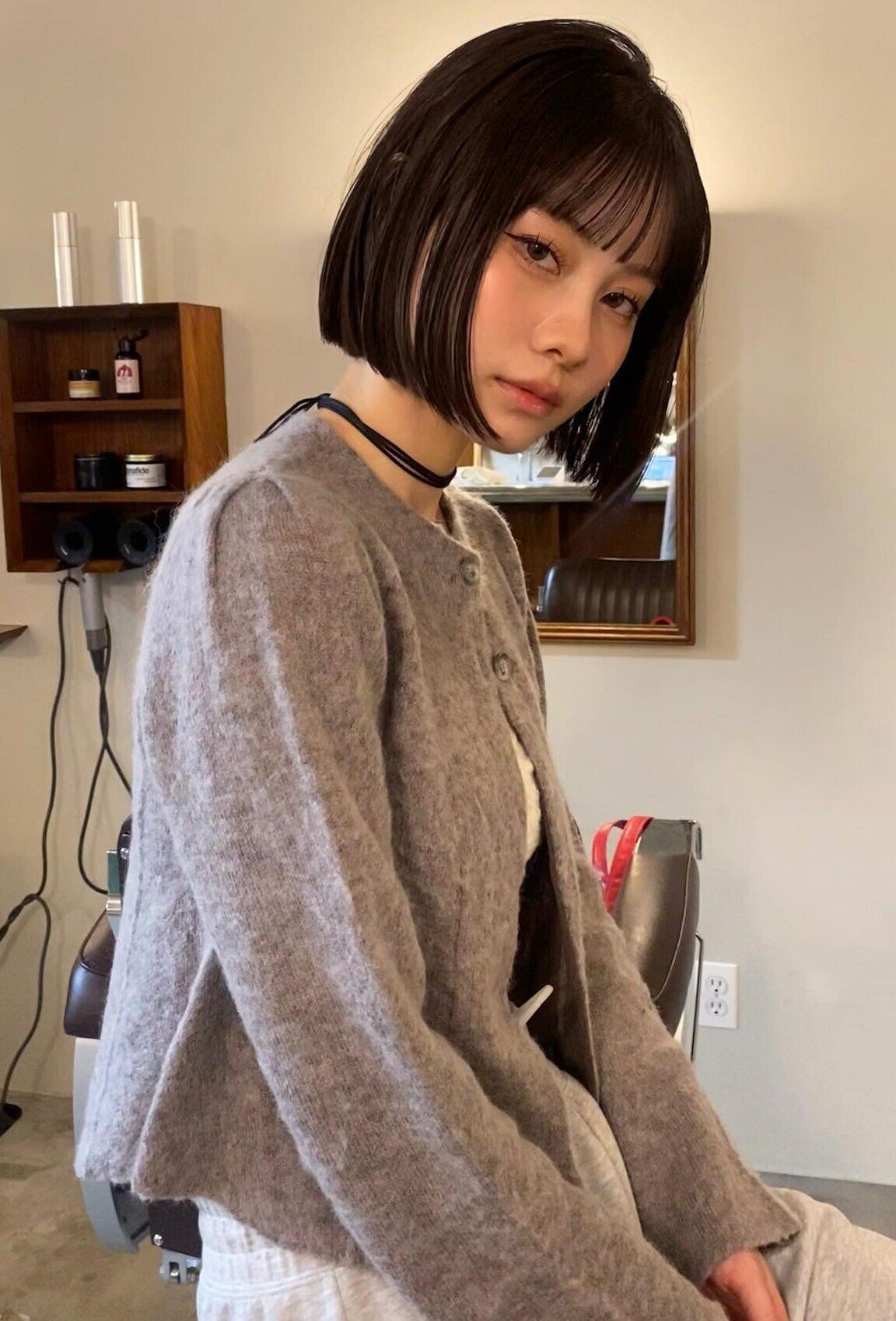 Chị em công sở muốn thành mỹ nhân chốn văn phòng, phải kết thân với 5 kiểu tóc: Vừa gọn mặt lại ít tốn công chăm - 3