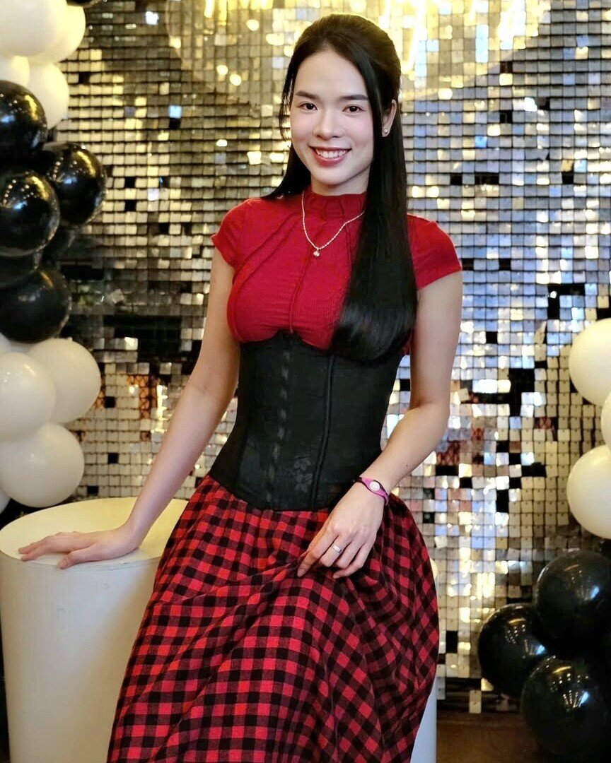 &#34;Hoa khôi bóng chuyền&#34; cầm cờ cho đoàn Việt Nam tại SEA Games 33: Cao 1m80, ngỡ ngàng nhan sắc đời thường - 6