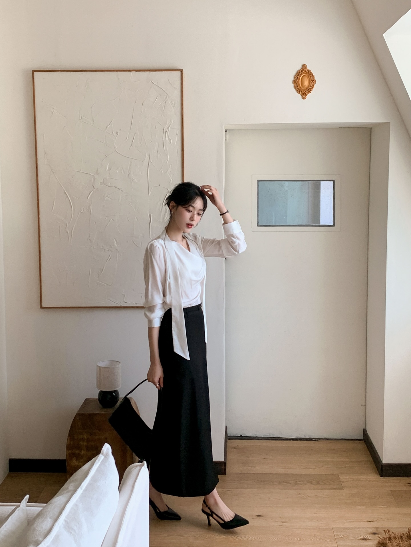 4 món đồ nên tránh mặc đi làm ngày mưa, vừa lộ khuyết điểm lại còn kém duyên với đồng nghiệp - 12