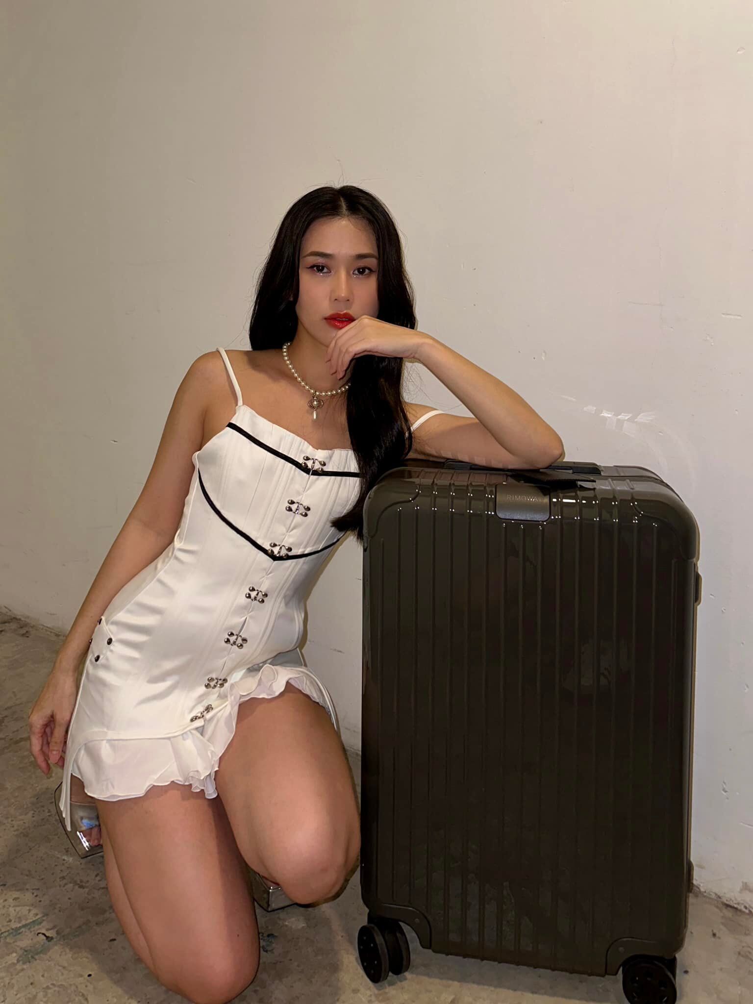 Chỉ cao 1m62 nhưng hot girl Ngọc Thảo có gu ăn mặc hack dáng đỉnh như người mẫu, nhìn qua ai cũng mê - 2