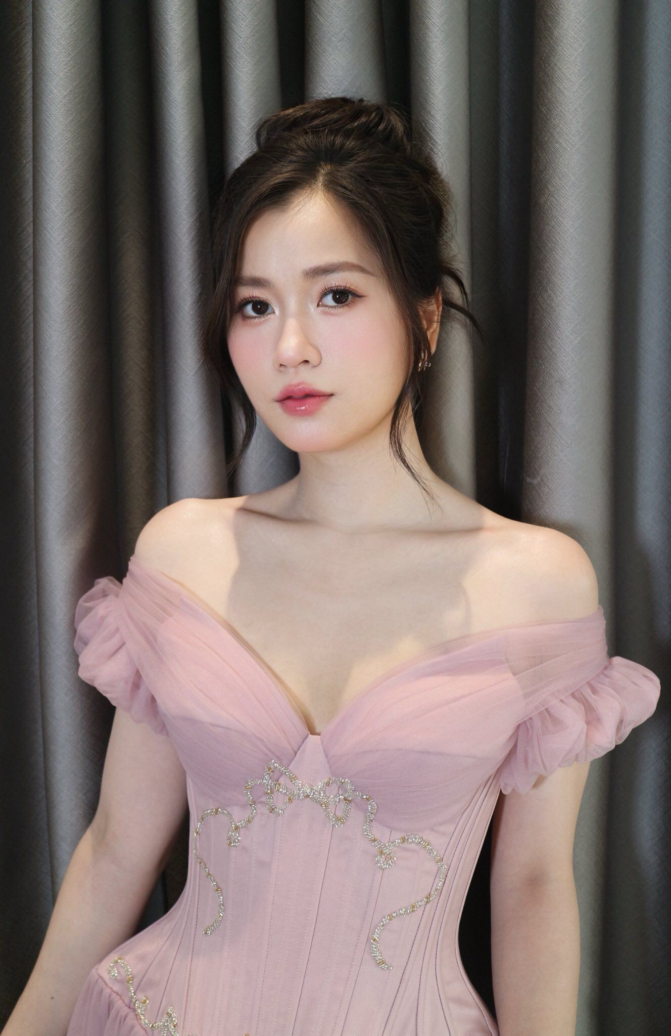 Không nhận ra Lâm Vỹ Dạ sau khi giảm ngoạn mục 14kg ở tuổi U40, eo thon nhưng nhìn khuôn mặt mới "giật mình" - 6