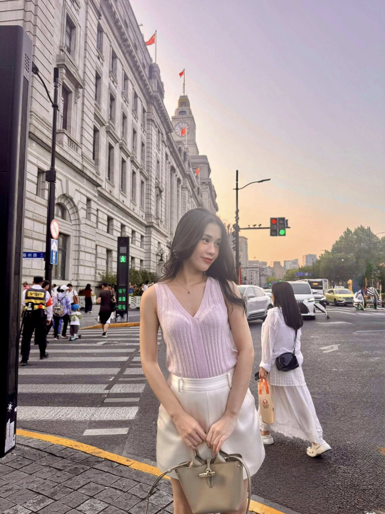 Chỉ cao 1m62 nhưng hot girl Ngọc Thảo có gu ăn mặc hack dáng đỉnh như người mẫu, nhìn qua ai cũng mê - 7